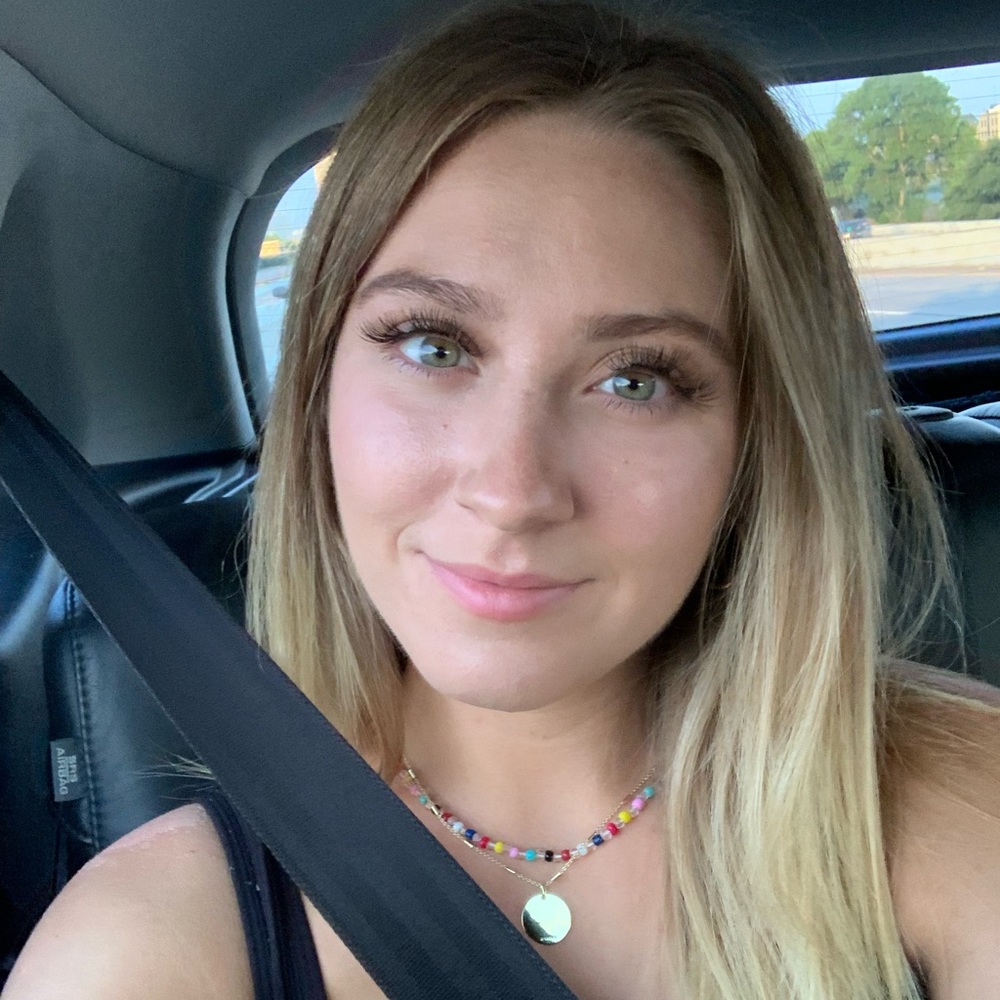 Meet your Posher, Megan